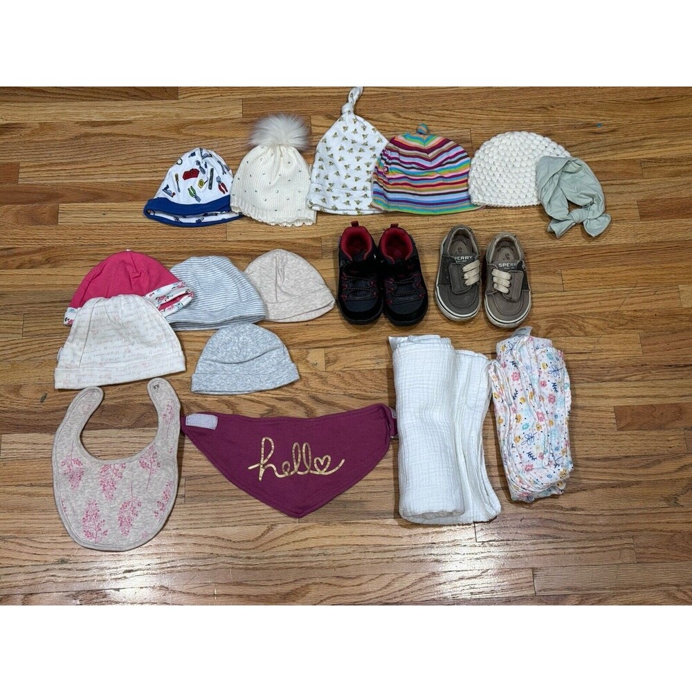 Baby Hat Shoe Blanket Bib Lot